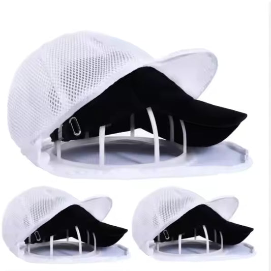 Baseballcap Wash Bag