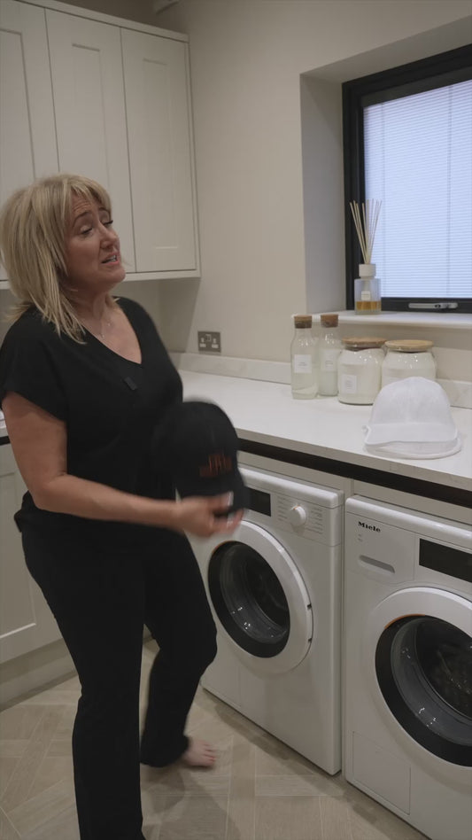 Baseballcap Wash Bag